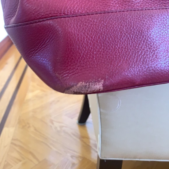 TORY BURCH CHERRY RED MICHELLE TOTE BAG - Picture 2 of 15